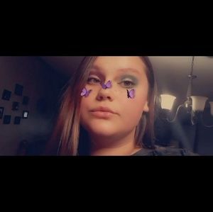 Meet your Posher, Misty